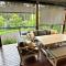 Lake Breeze - lakeside, bushland escape, with plunge pool