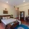 Nivaant Farms & Cottages - Nestled in lush greenery, offering a Swimming pool, Orchard, Jacuzzi & A spacious lawn with gazebo