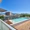 Belle Escapes 25 Harbour Lights with Magical Water Views