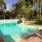 Wohnung Mit Grill Und Gemeinsamem Pool