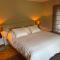 Sophia Rooms 14