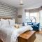 High House Sleeping 10