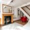 Stylish 2BD Family Hideaway in Dover