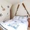 Stylish 2BD Family Hideaway in Dover