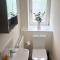 Flaxman Avenue - Lovely 4 bed home, 5 mins drive to York City Centre, Free superfast Wi-fi, Free on-street parking