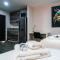 LONGVIEW HOME-STUDIOS