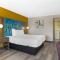 Best Western Plus Raleigh Crabtree Valley Hotel