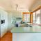 Bay and Beachside Family Retreat