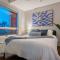 Downtown Chic Retreat | Elegant + Free Parking