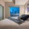 Downtown Chic Retreat | Elegant + Free Parking