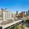 Downtown Chic Retreat | Elegant + Free Parking