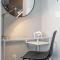 Downtown Chic Retreat | Elegant + Free Parking