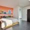Ruim 3 slaapkamer appartement met parking nabij NATO