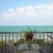 Seaview flat just 70m from the sea