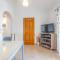 Apartments and Rooms LEA