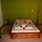 Belle Amie Self Catering