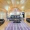 Waterfront Davis Pond Cabin with Dock and Kayaks!