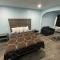 Super Stay Inn By OYO Humble IAH East