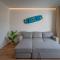 Moderne Designer-Maisonette 2 Schlafzimmer eigene Terrasse mit Grilltisch und Fitnessbereich