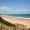 5 bd 2 bath stylish retreat close to beach and wineries in Christie Downs