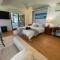Lake House Escape - Lake Front Couples Retreat!