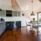 APARTAMENTY ISKRA