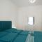 Turquoise Apartment By Tok Apartments