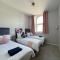 Welsh Getaway Apartment - Town Centre