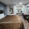Econo Lodge Houston Hobby Airport