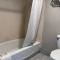 Days Inn by Wyndham Ontario Airport