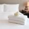 Aparthotel Old City