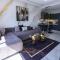Modern Cozy Ghandi District