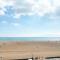 Spacious 2BD Flat with Stunning Views Folkestone