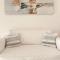 French Riviera apartment with swimming pool and free parking near Monaco