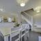 Super 5 Bedroom Family Friendly Retreat Rustington