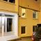 Luxury Service Apartment by Chanya