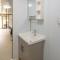 Jasmine Retreat - Modern 2BR Home with Private Jacuzzi Near the Beach