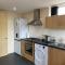Comfortable 3-Storey House with Free Car Parking