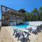 Sojourn Corolla 6 Bedroom POOL