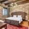 White House Boutique Hotel & Restaurant - since 1999