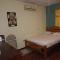 BlueRock Hostal