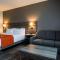 Amsterdam Inn & Suites, Ascend Hotel Collection