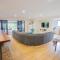 Amity Escape - Sleeps 12