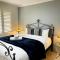 LA MAISON BLEUE - Centrally located 3 Bedroom home in the Southern Highlands