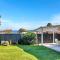 Christies Grove - Seaside Bliss near McLaren Vale