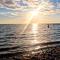 App 8o - Großer Tag am Meer mit Wasserblick in Dranske
