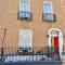 Baggot Court Townhouse