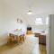 33B Steepleview