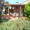 Lovely Stone Cottage Pomer