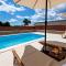 Villa 3D by the Sea with pool and included breakfast